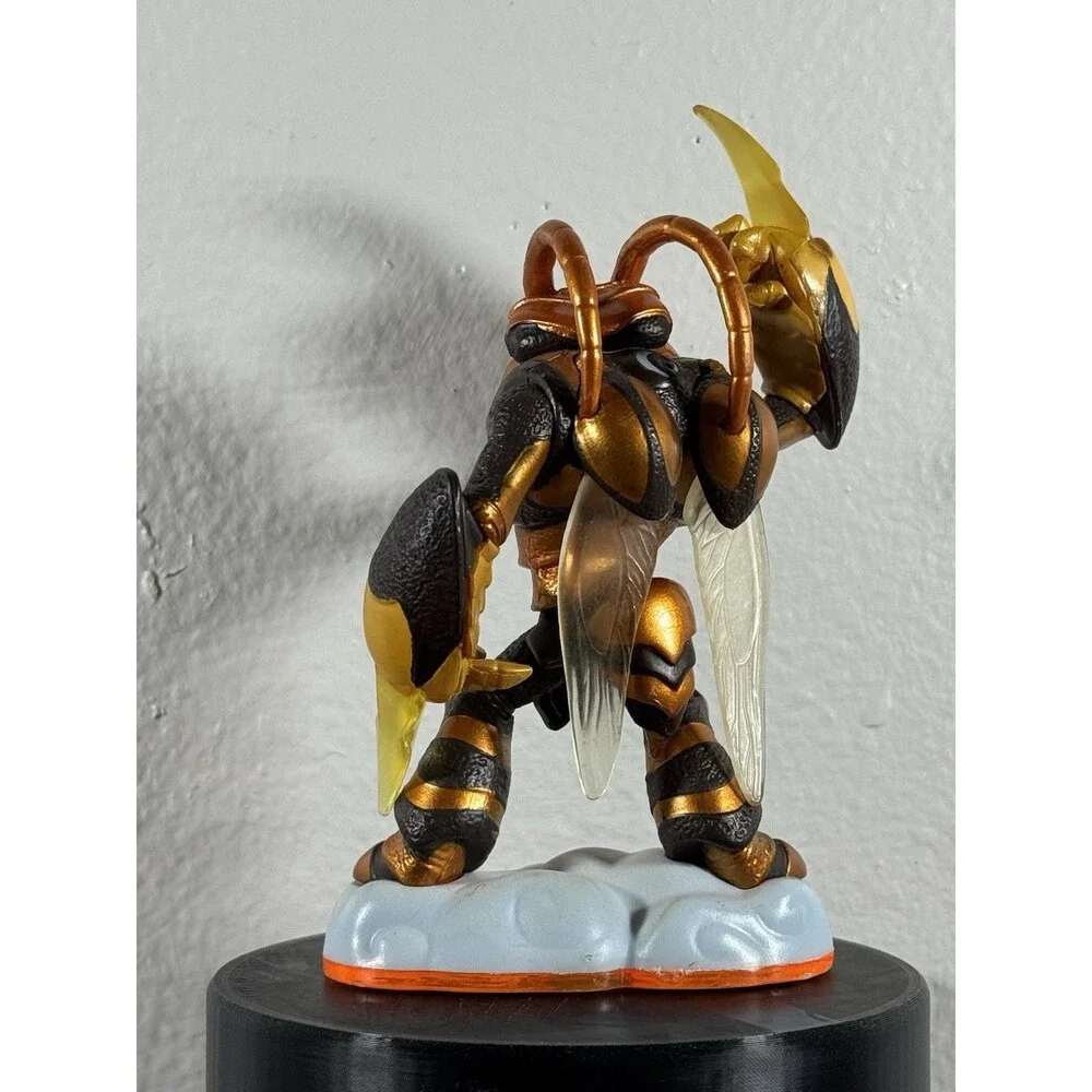 Skylanders Giants  Swarm Video Game Figure Activision